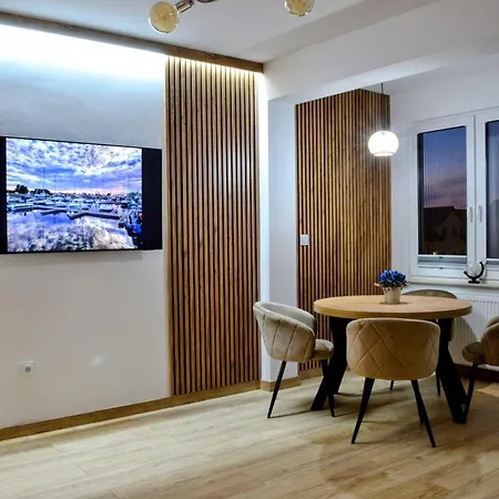 Marina アパート *